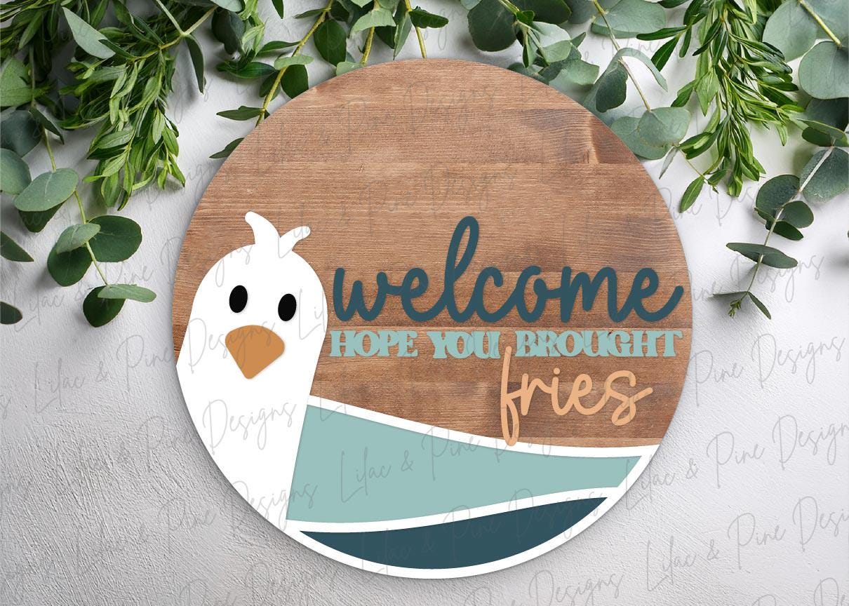 Funny Seagull door hanger SVG, French fries welcome sign, summer sign SVG, beach decor, lake house, Glowforge, laser cut file, Cricut SVG