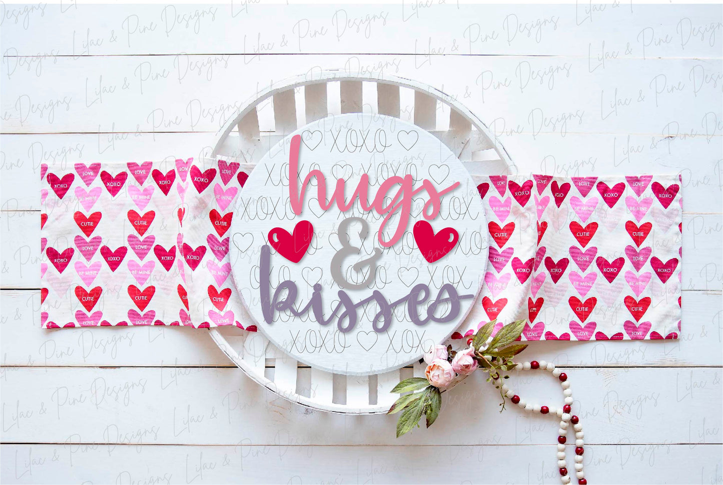Hugs and Kisses door round laser SVG, Valentine door round SVG, patterned door round, Valentine heart decor, Glowforge Svg, laser cut file