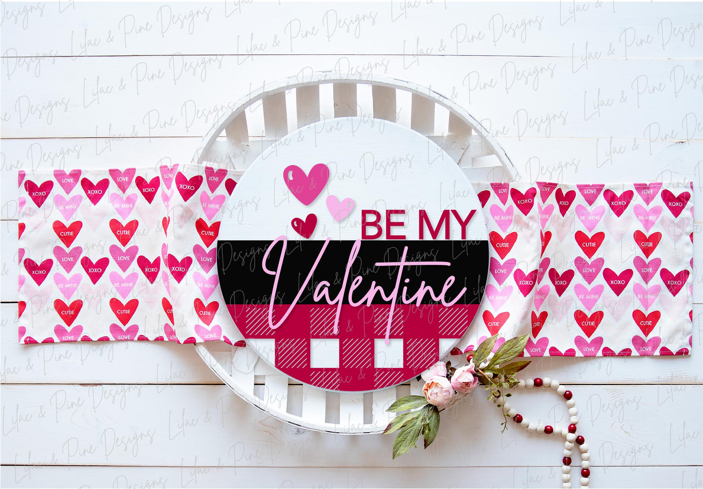 Be My Valentine SVG, Valentine plaid door round SVG, laser cut file