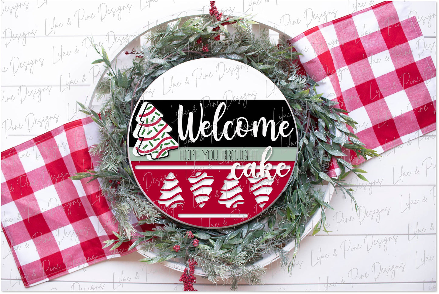 Christmas Tree Cake Door Hanger SVG, Merry Christmas door round, Christmas Welcome sign SVG, Christmas tree svg, laser SVG, Glowforge file