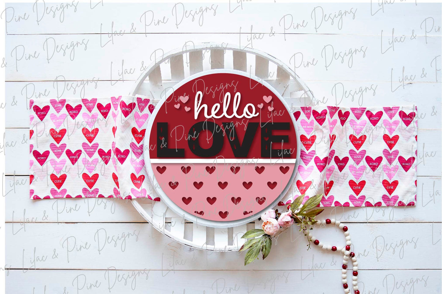 Hello Love door hanger SVG, Valentine door hanger, Love sign svg, heart patterned door round, Valentine decor, Glowforge Svg, laser cut file