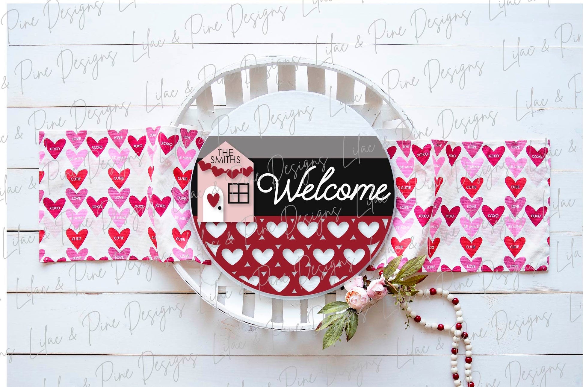 Love Shack door round SVG, Valentine Welcome sign SVG, personalized Valentine round sign, Valentine decor, Glowforge Svg, laser cut file