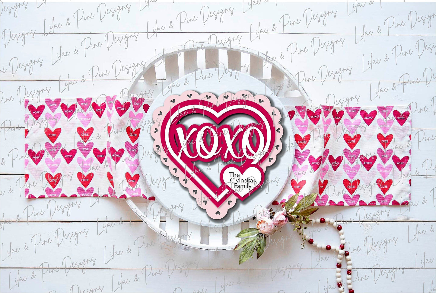 XOXO heart door hanger, Personalized Heart Welcome SVG, Scalloped heart, Valentine sign svg, Valentines Day decor, Glowforge file, laser svg