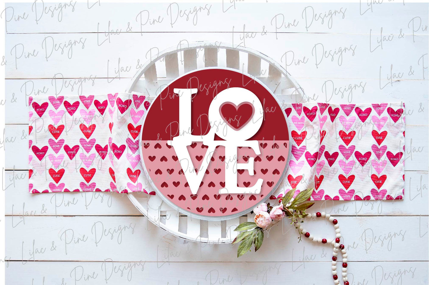 Love sign SVG, Valentine door hanger, Valentines Day decor SVG, heart SVG, love decor, heart patterned round, Glowforge file, laser svg