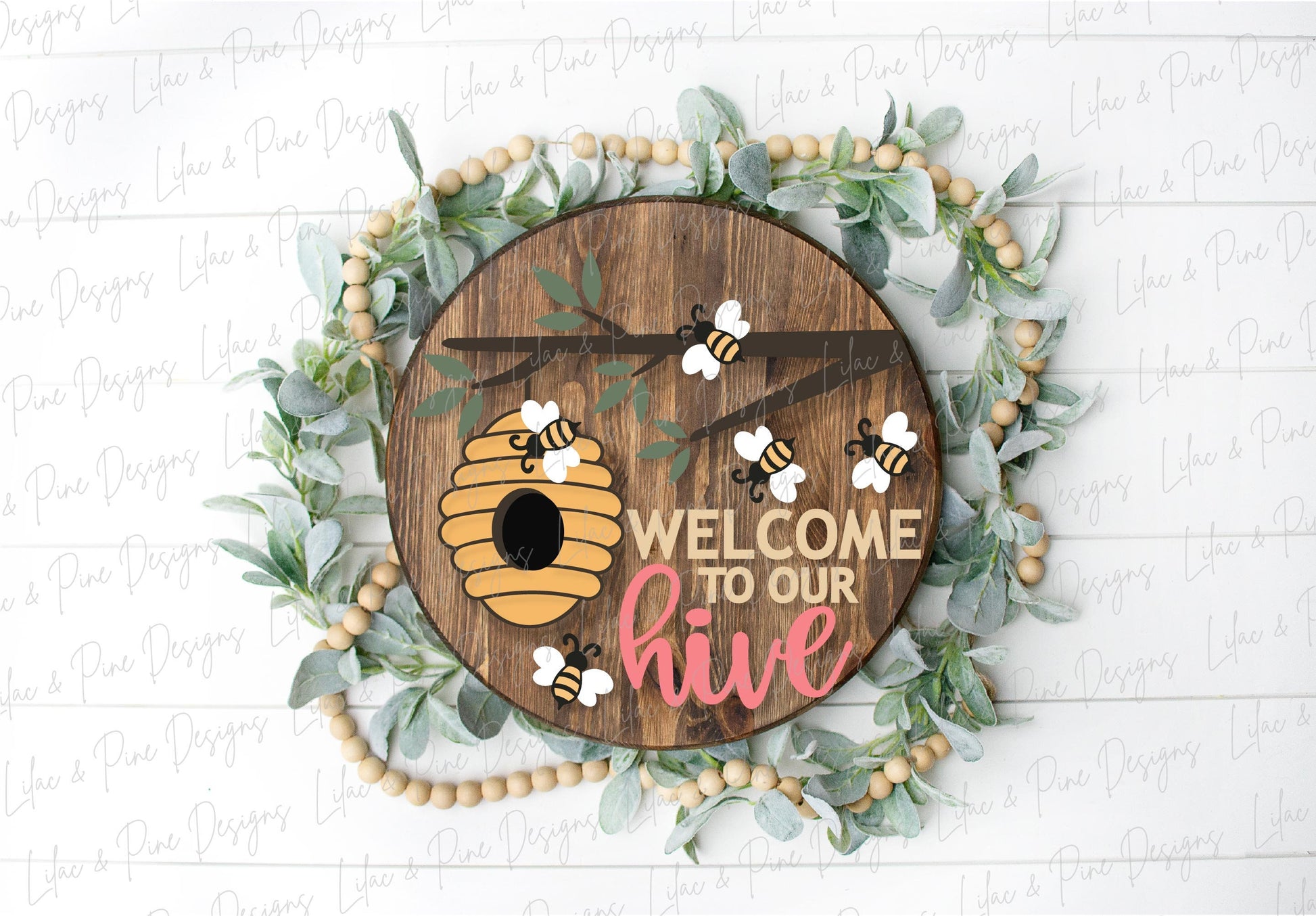 Bee Welcome sign svg, Bee Hive door hanger SVG, bee porch sign SVG, Welcome to our Hive round wood sign, Glowforge SVG, laser cut file