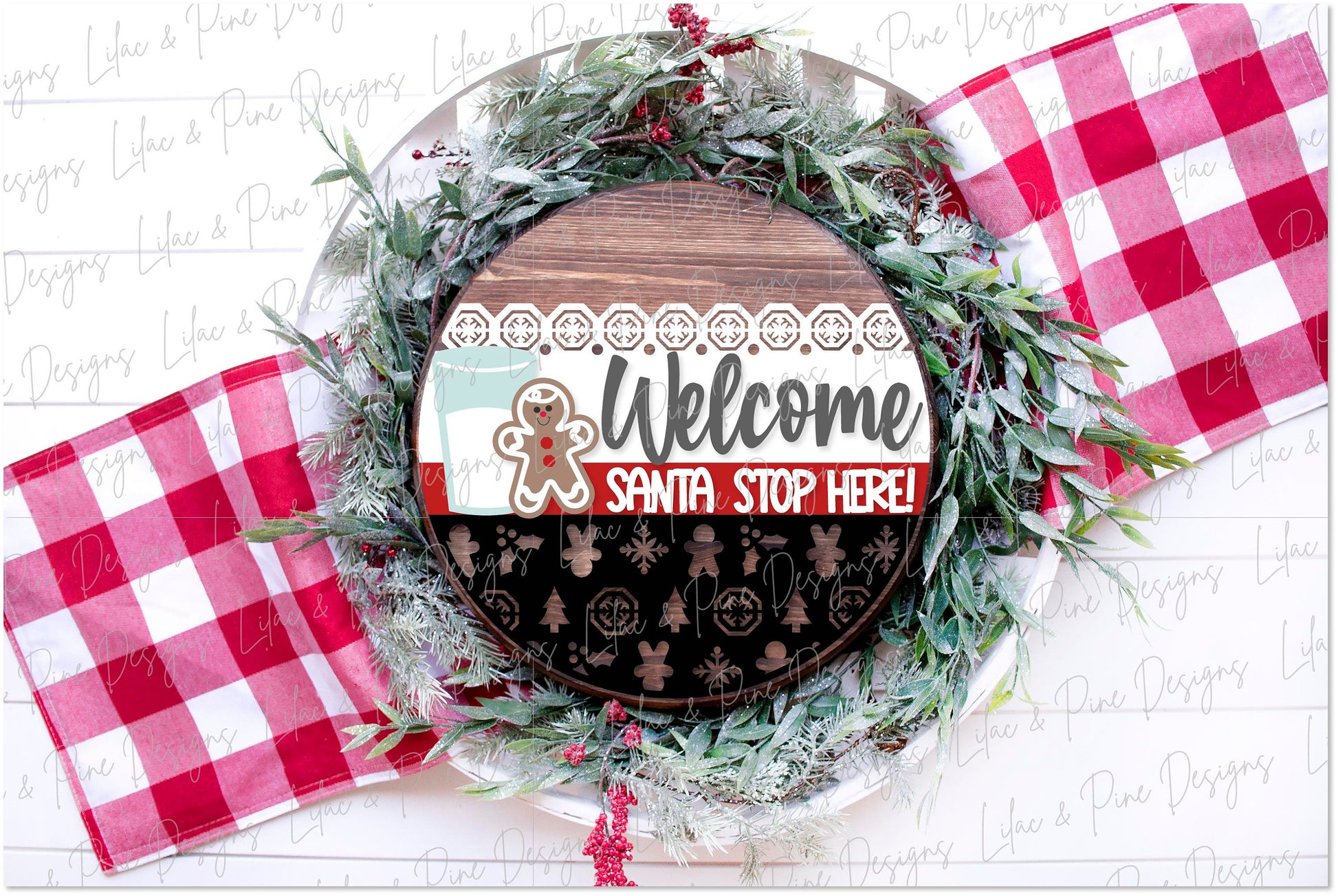 Santa Stop Here sign SVG, Santa welcome sign SVG, Christmas door hanger sign SVG, Milk and cookies sign svg, Glowforge Svg, laser cut file