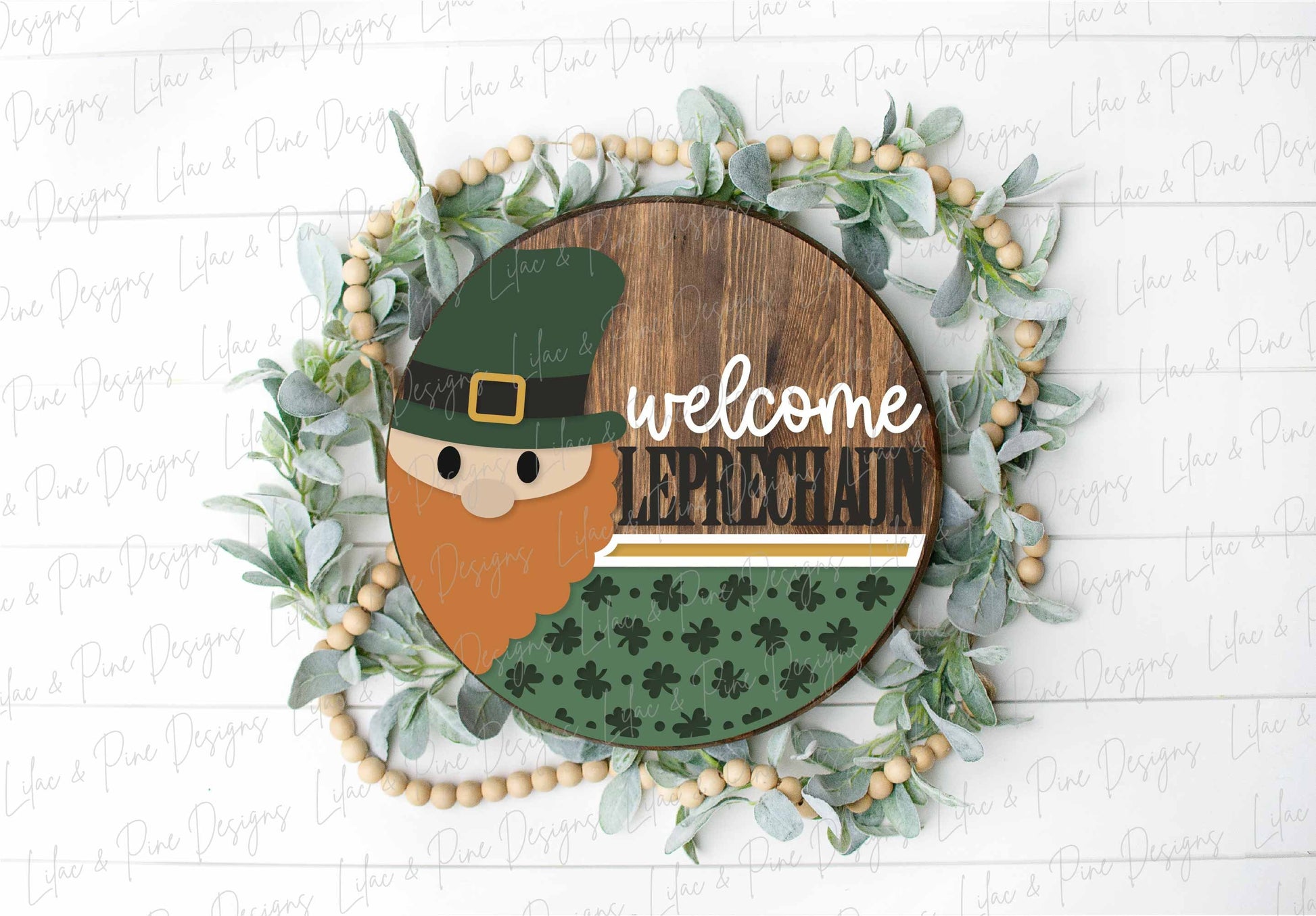 Welcome Leprechaun SVG, St Patricks Day door hanger, St Patty's Welcome sign SVG, Shamrock door round svg, Glowforge SVG, laser cut file
