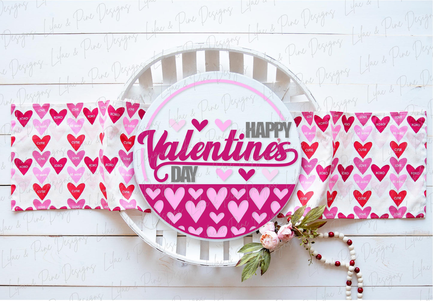 Happy Valentine's Day sign SVG, Valentine door hanger, Love Welcome round sign SVG, Valentine's Day decor, Glowforge SVG, laser cut file
