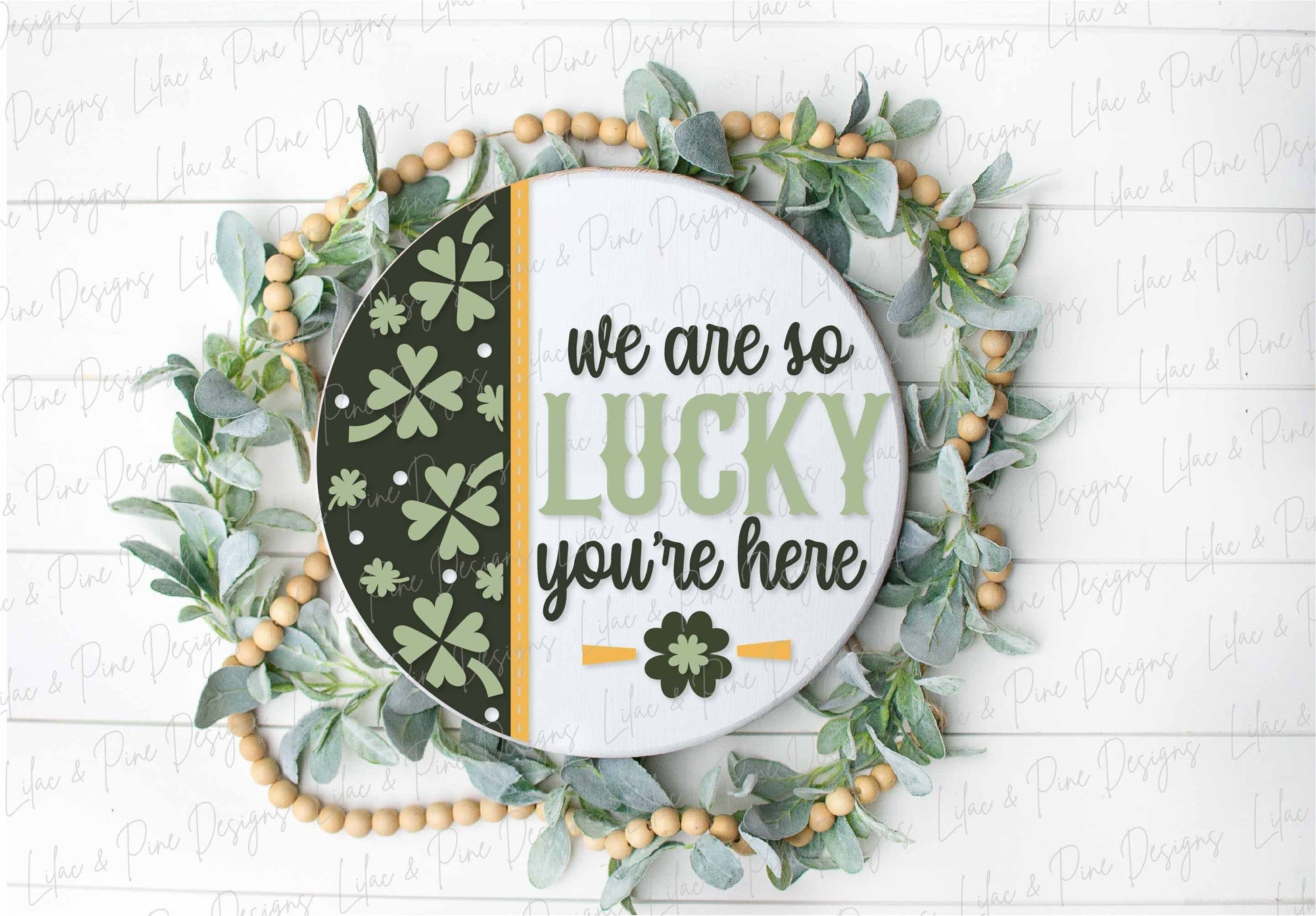 Lucky sign SVG, St Patricks Day door hanger, Shamrock Welcome sign SVG, lucky clover door round svg, Glowforge SVG, laser cut file