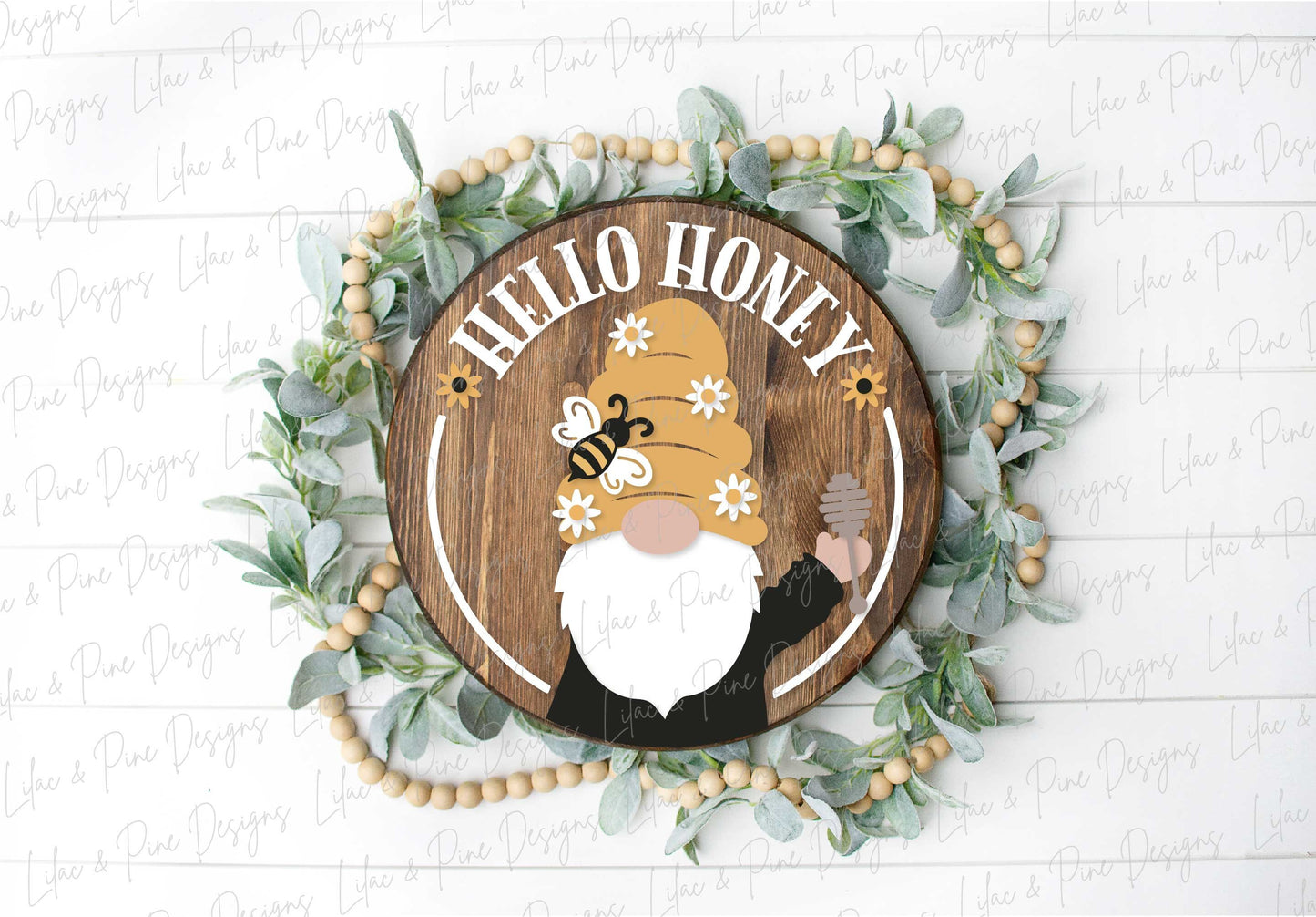 Hello Honey sign SVG, Gnome door hanger svg, Bee Welcome sign SVG, round Summer sign, porch decor, Cricut, Glowforge SVG, laser cut file