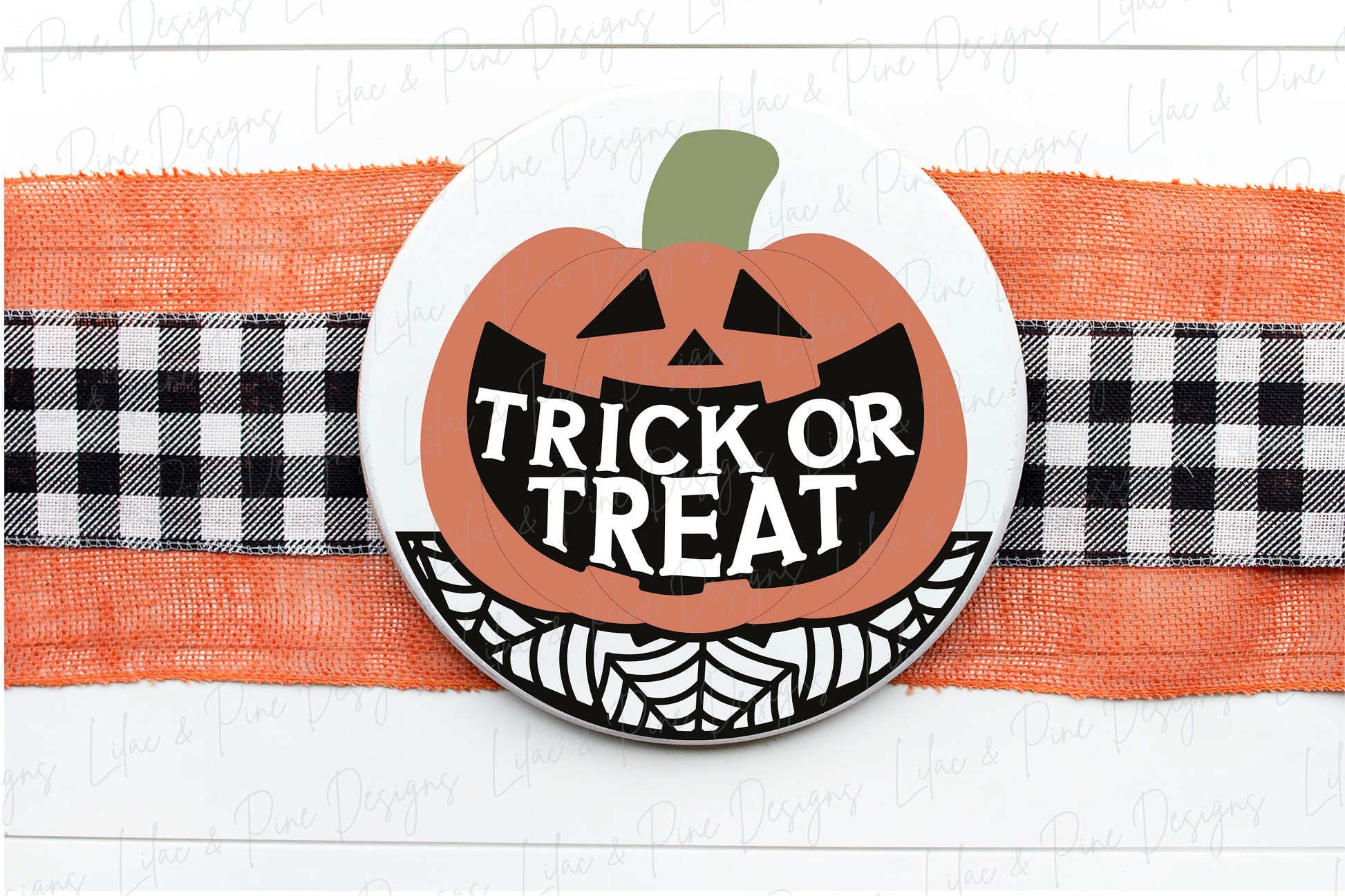 Trick or Treat sign SVG, Cute Halloween welcome, pumpkin door hanger SVG, jack o lantern svg, happy Halloween, Glowforge Svg, laser cut file