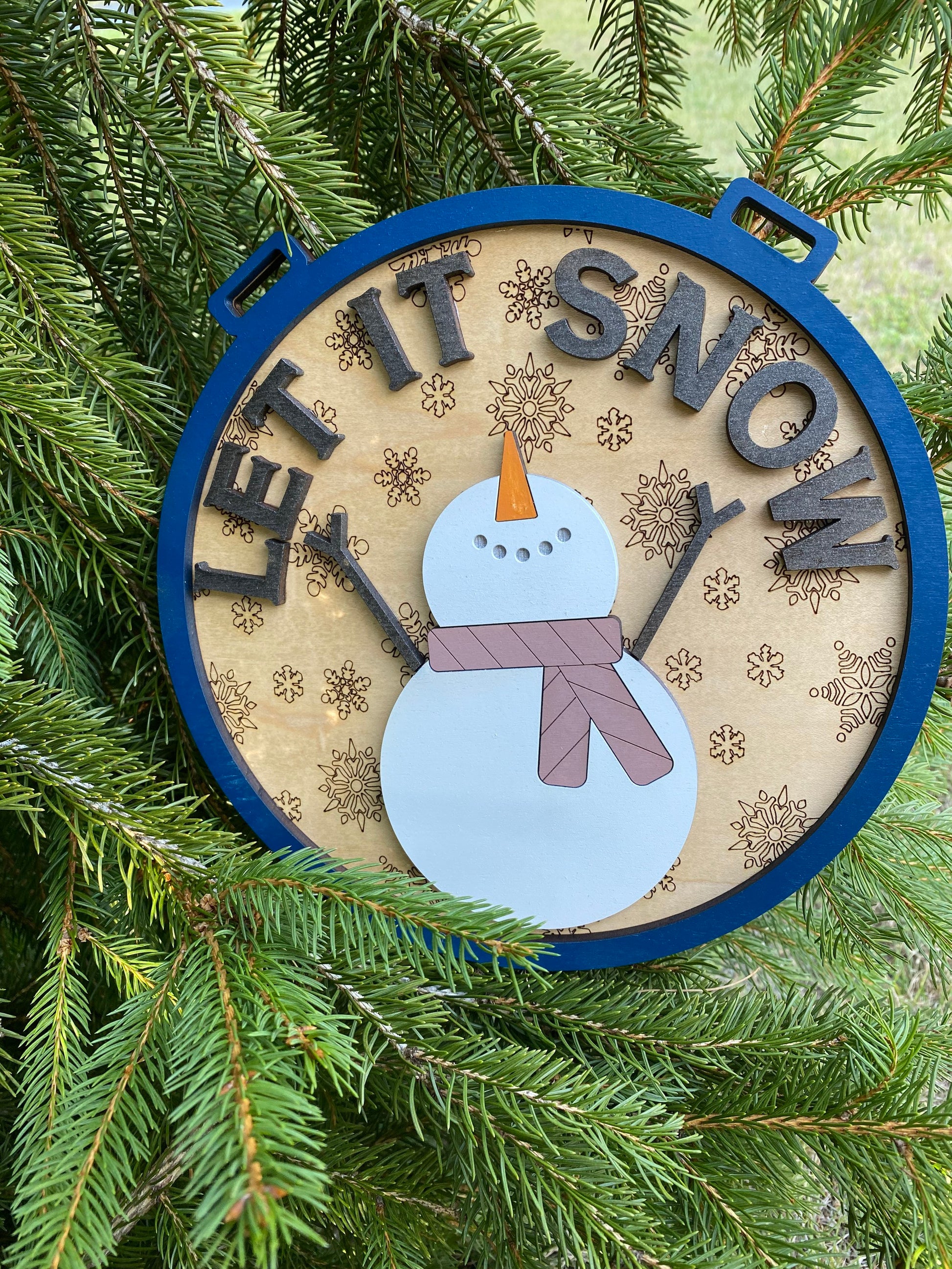 Let it Snow SVG, Snowman sign SVG, Christmas SVG, Winter Svg, Holiday decor, farmhouse Christmas Svg, Christmas sign Svg, laser cut file