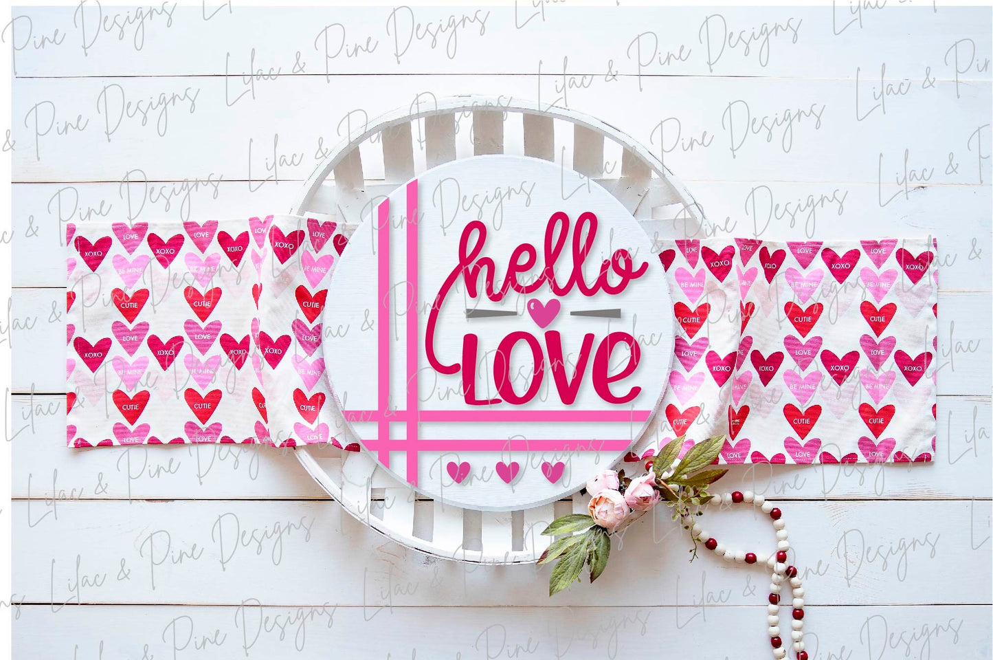 hello love sign SVG, Valentine door hanger, Valentines Day Welcome door round SVG, Valentines Day farmhouse decor, Glowforge file, laser svg