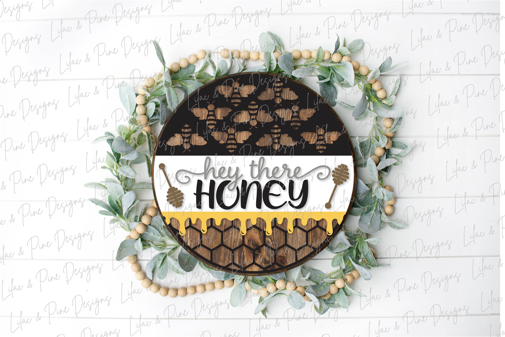 Hey there Honey door hanger SVG, Bee round Welcome sign, Honeycomb svg, Honey SVG, Summer decor, Glowforge cut file, laser SVG file