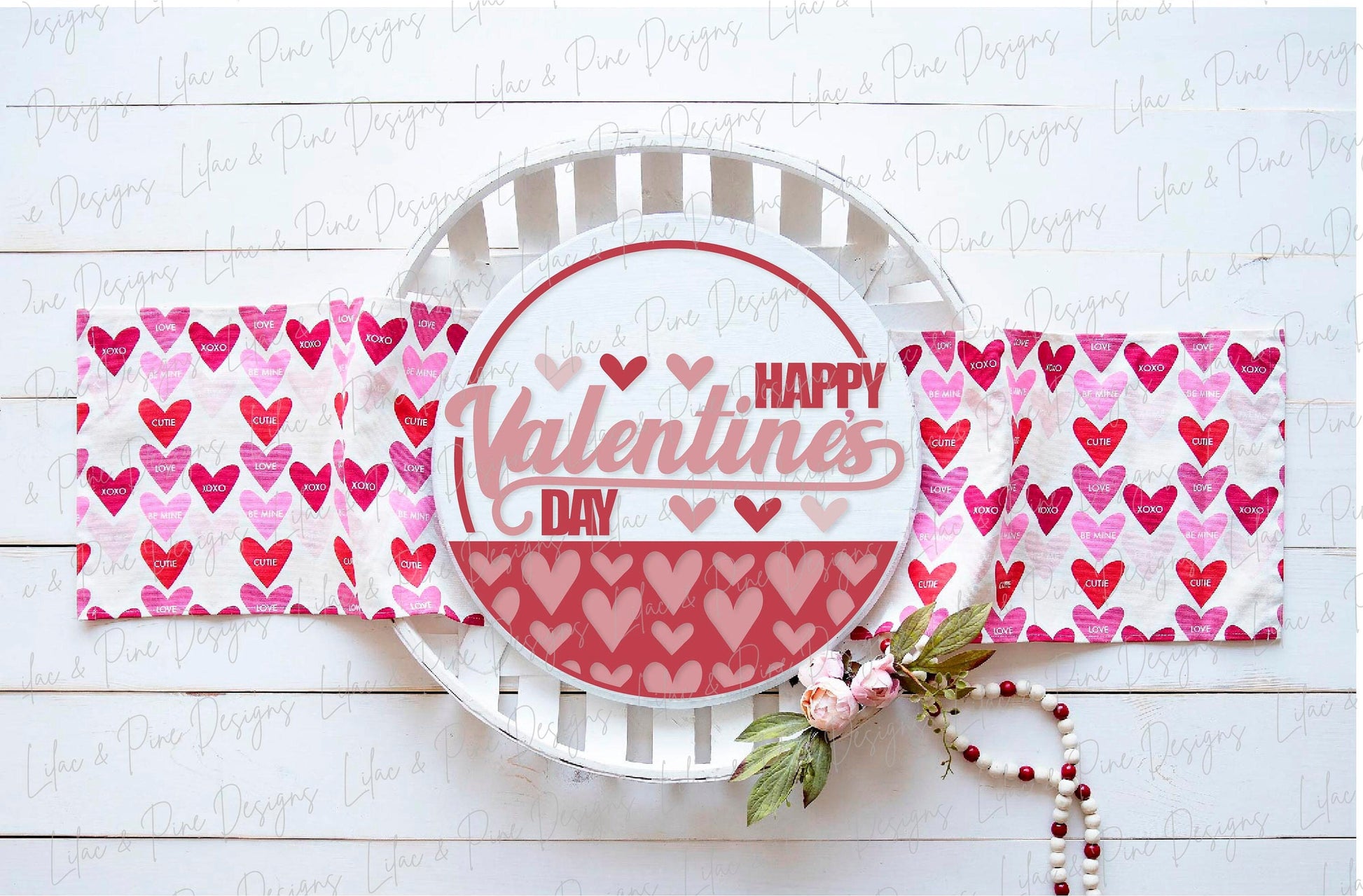 Happy Valentine's Day sign SVG, Valentine door hanger, Love Welcome round sign SVG, Valentine's Day decor, Glowforge SVG, laser cut file