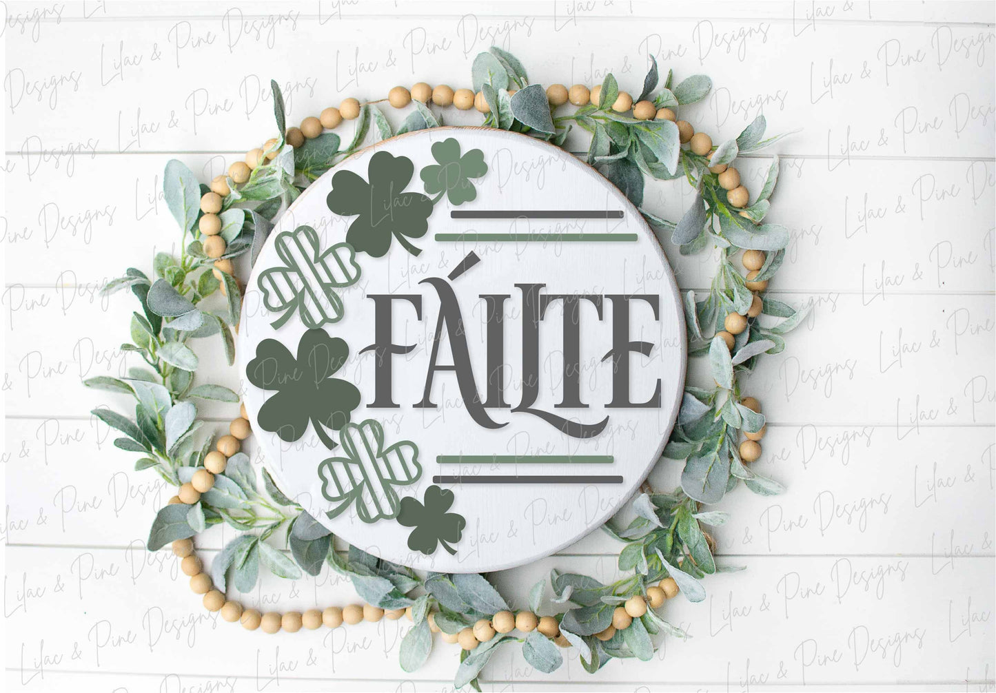 Failte sign SVG, St Patricks Day door hanger, Shamrock Welcome sign SVG, luck of the Irish door round svg, Glowforge SVG, laser cut file