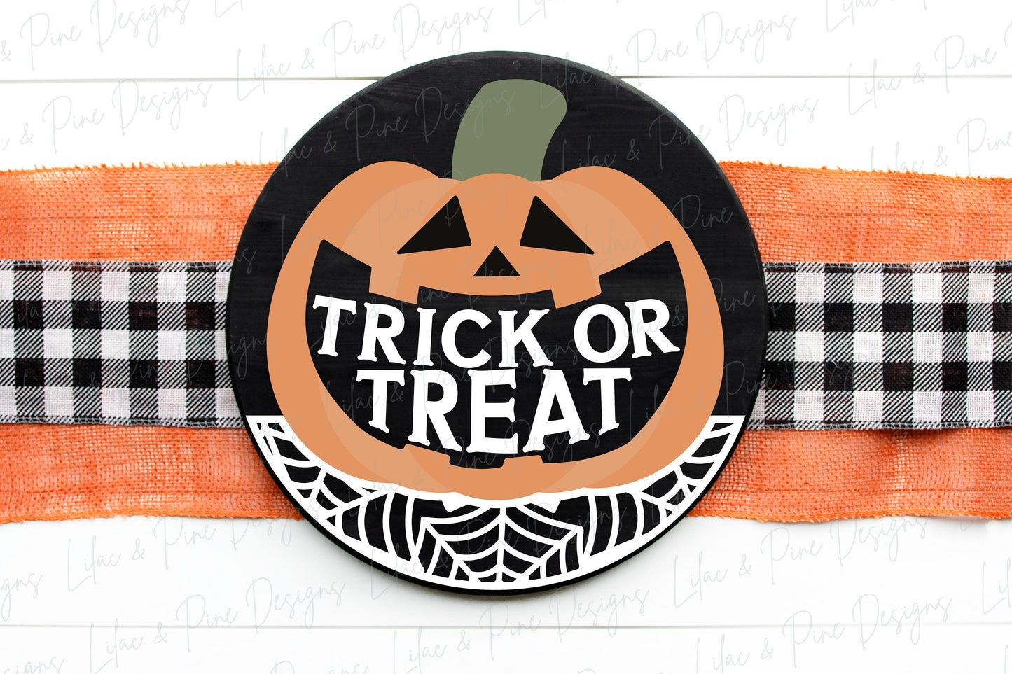 Trick or Treat sign SVG, Cute Halloween welcome, pumpkin door hanger SVG, jack o lantern svg, happy Halloween, Glowforge Svg, laser cut file