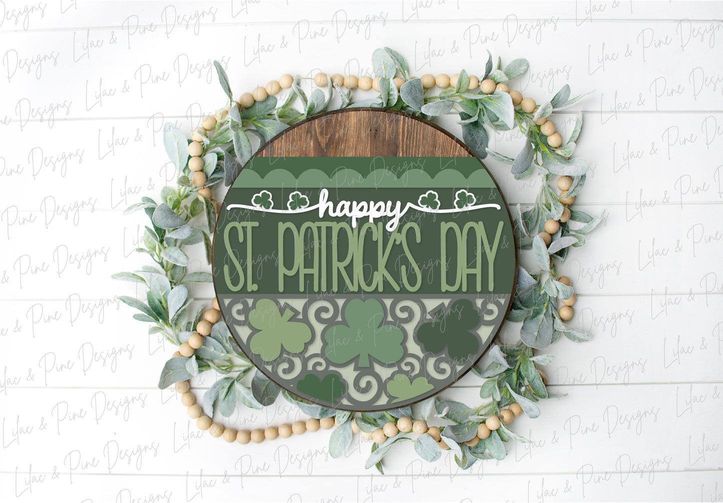 Happy St Patricks Day sign, Shamrock door hanger SVG, St Patrick welcome sign, St Paddys day decor, Irish svg, Glowforge SVG, laser cut file